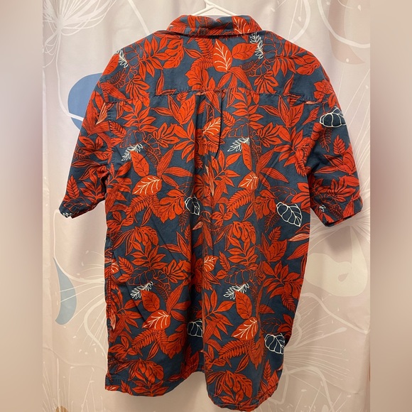 Quicksilver Waterman Collection menʻs XL aloha shirt - Picture 2 of 3